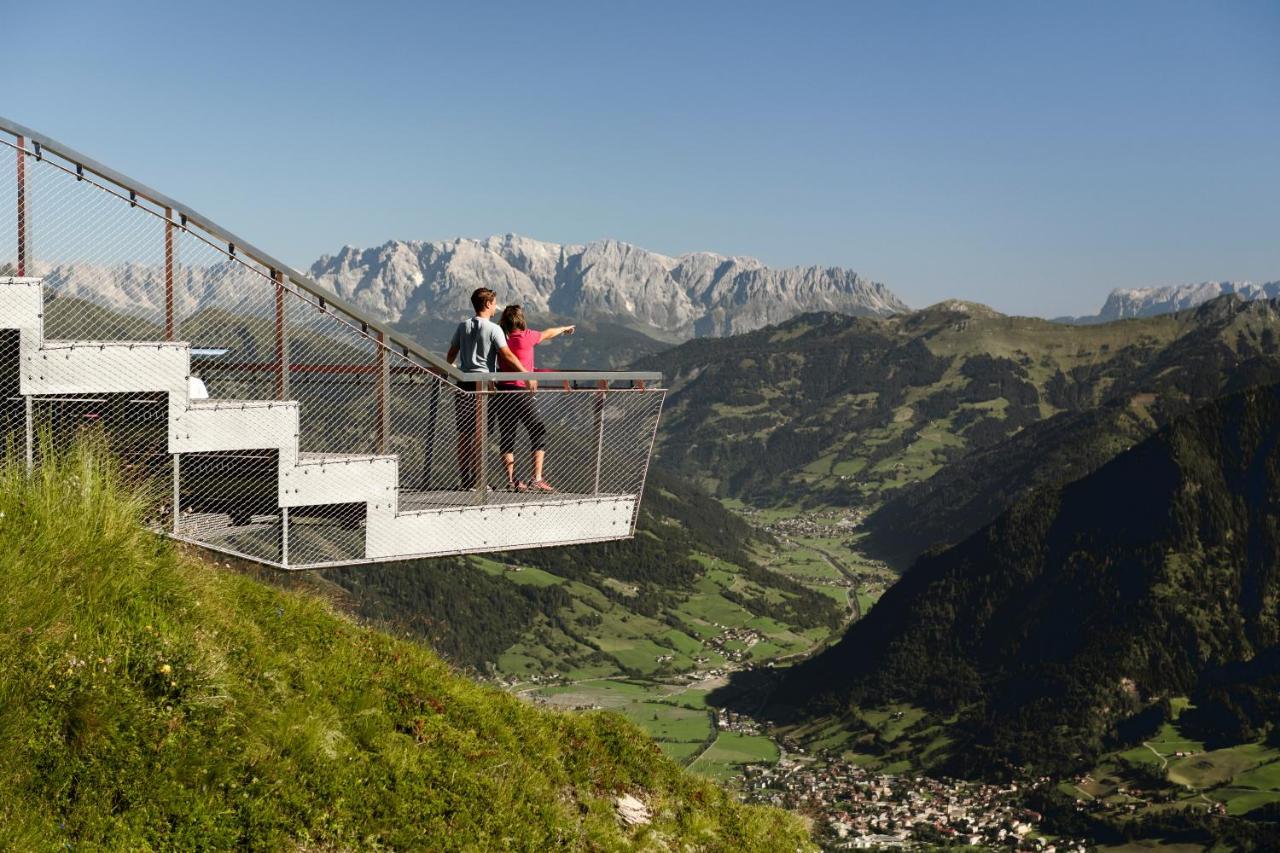 Hotel Germania Gastein - Ganzjaehrig Inklusive Alpentherme Gastein & Sommersaison Inklusive Gasteiner Bergbahnen 배드호프가스타인 외부 사진