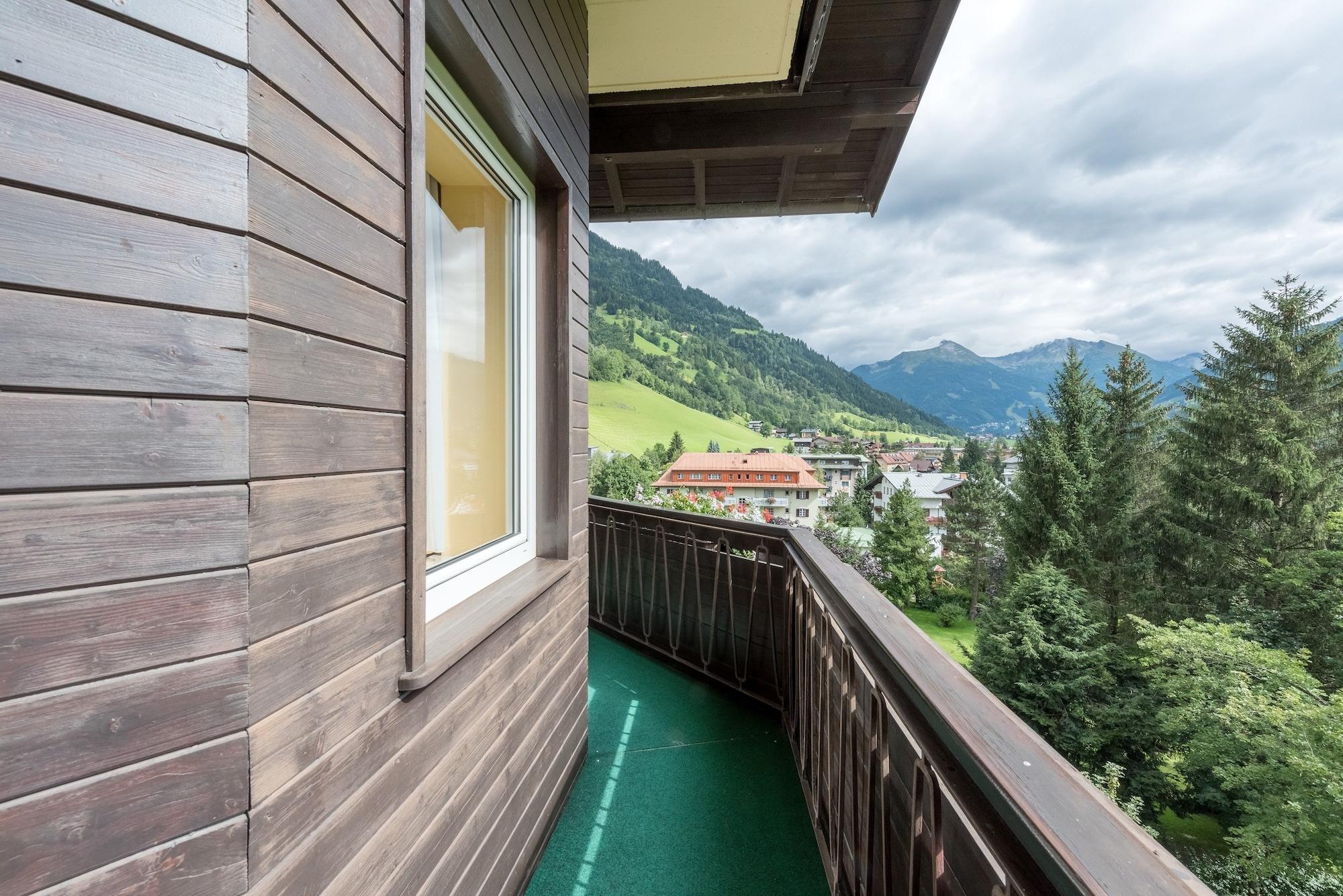 Hotel Germania Gastein - Ganzjaehrig Inklusive Alpentherme Gastein & Sommersaison Inklusive Gasteiner Bergbahnen 배드호프가스타인 외부 사진