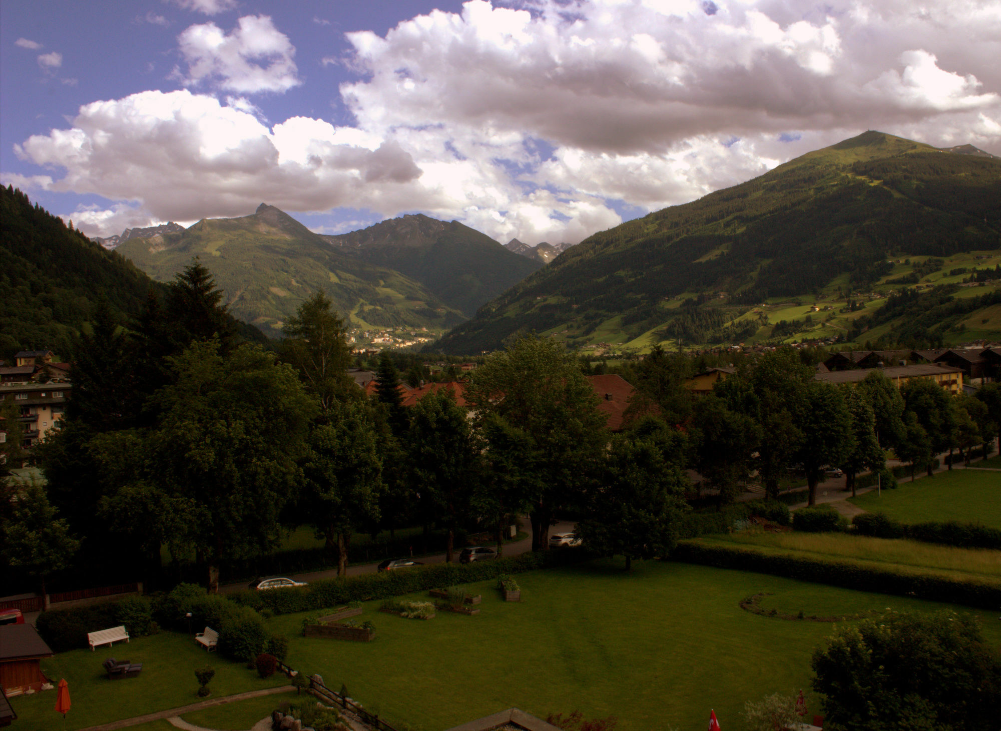 Hotel Germania Gastein - Ganzjaehrig Inklusive Alpentherme Gastein & Sommersaison Inklusive Gasteiner Bergbahnen 배드호프가스타인 외부 사진